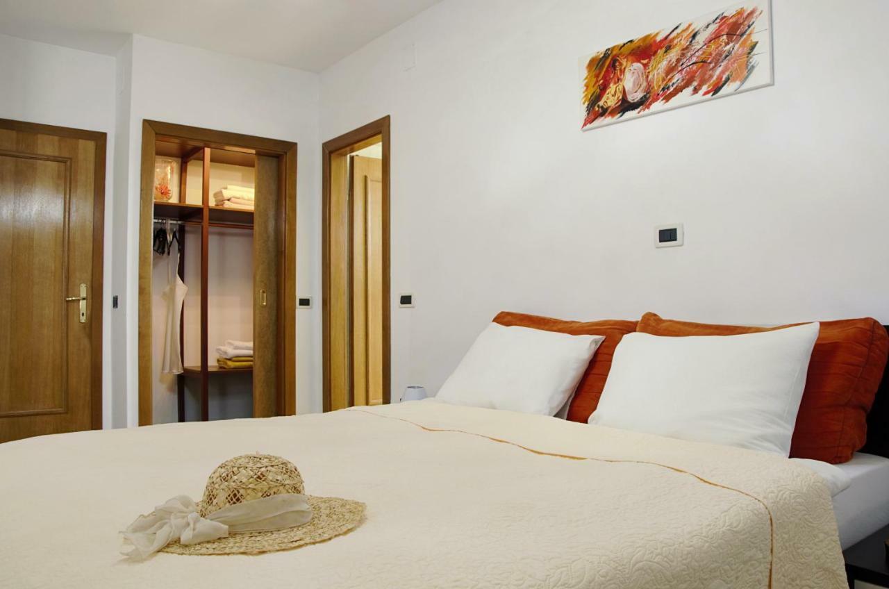Apartment Kris أوماغ المظهر الخارجي الصورة